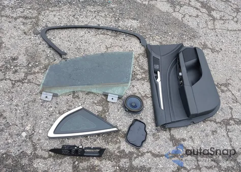 2018 Ford Fusion Titanium из США, поврежденный, VIN 3FA6P0D98JR226096